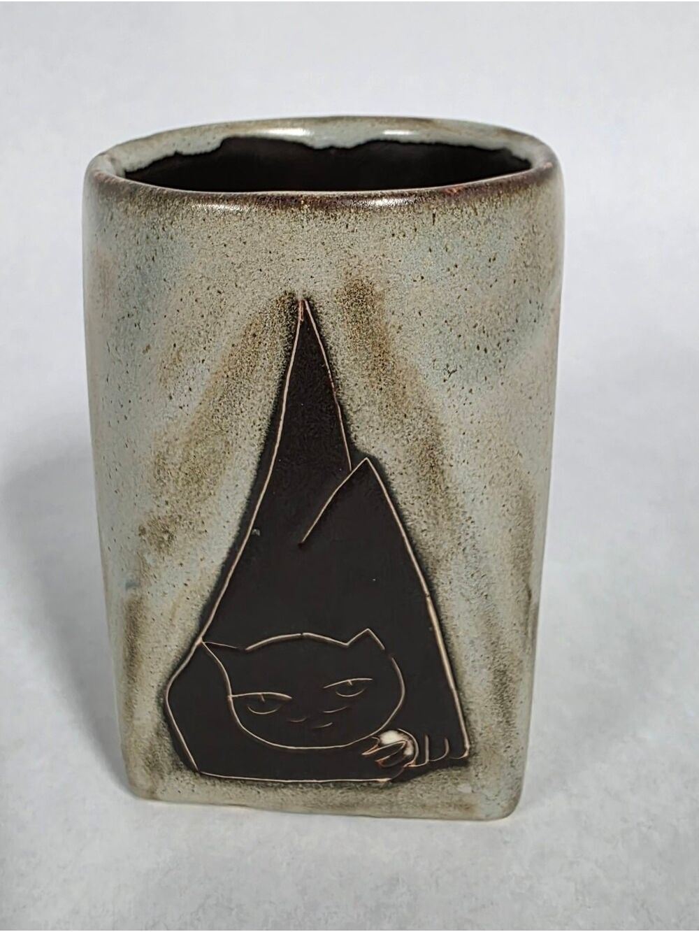 Vintage Mara Stoneware Handcrafted Cat Mug, Signed, Mexican Pottery Design - Picture 3 of 8